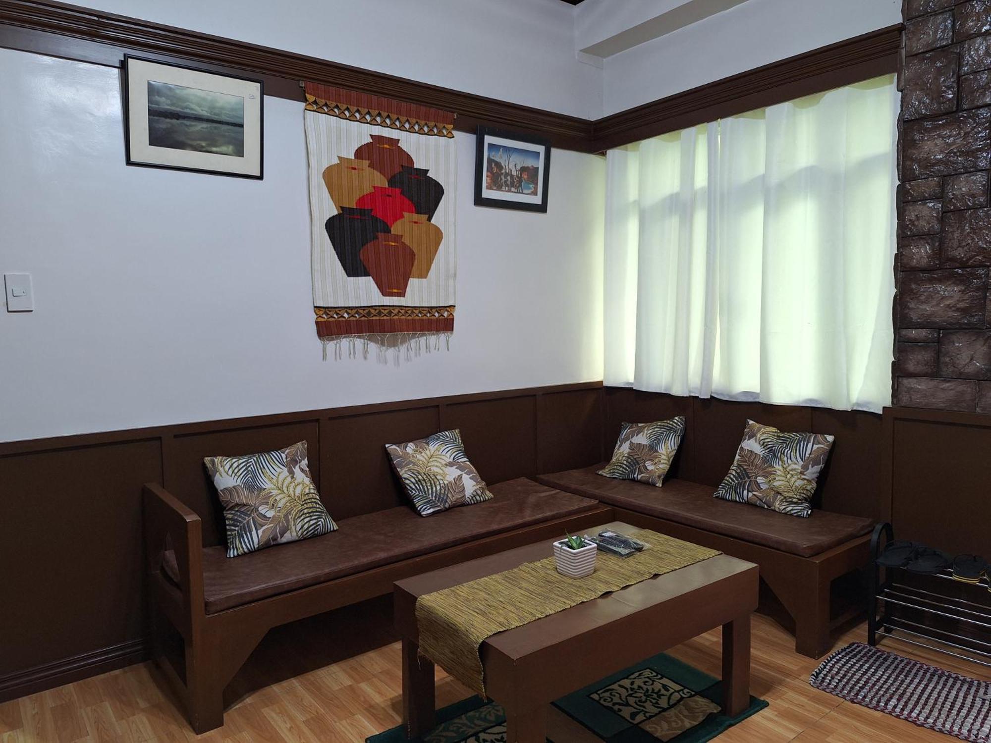 Appartement Haven Haus With Mountain View à Baguio City Extérieur photo